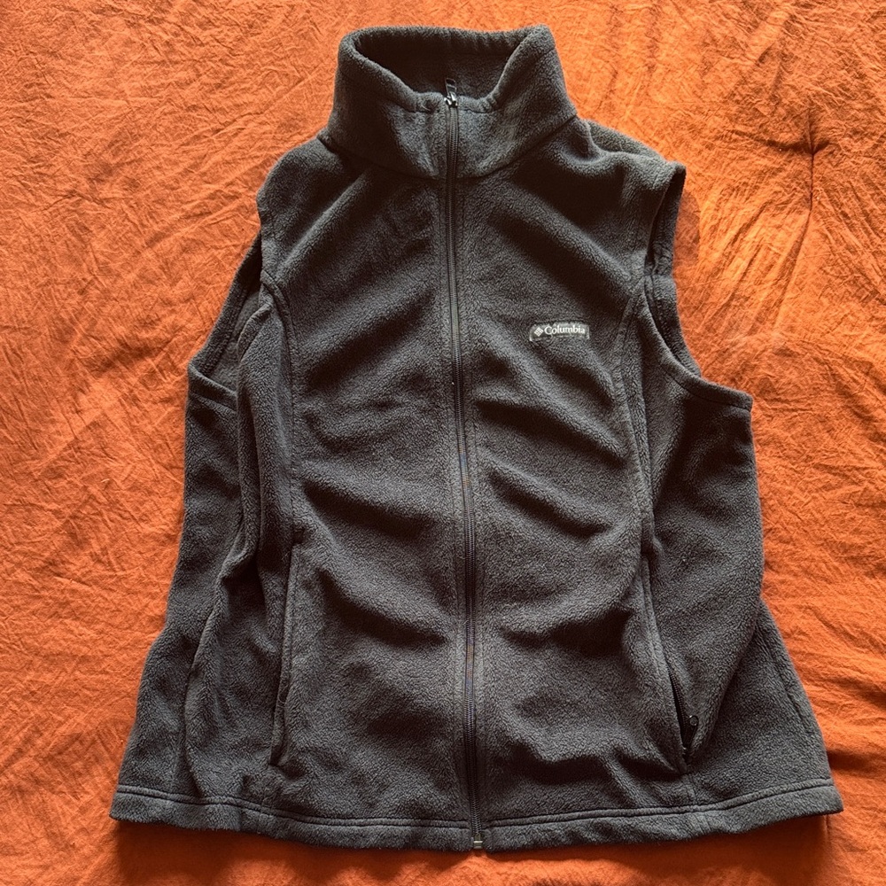 Columbia Charcoal Fleece Vest